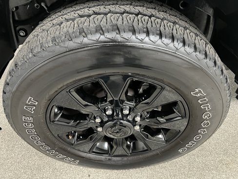 Used 2024 RAM 2500 Limited image 19