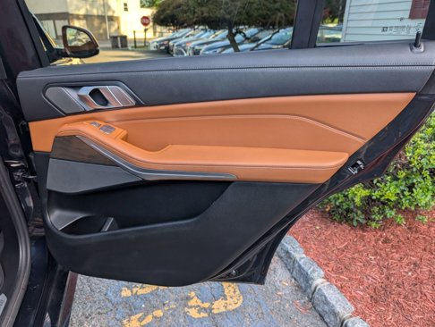 Used 2019 BMW X7 xDrive40i w/ Premium Package image 31