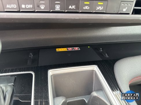Used 2025 Toyota Sienna XSE image 29