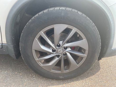 Used 2016 Nissan Rogue SL image 30