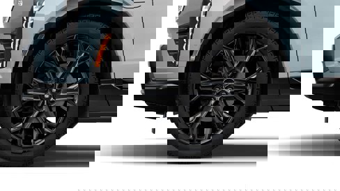 New 2025 Cadillac Optiq Sport 2 w/ LPO, ONYX Package image 9