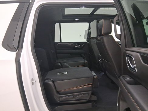 Used 2021 GMC Yukon XL AT4 w/ AT4 Premium Plus Package image 35