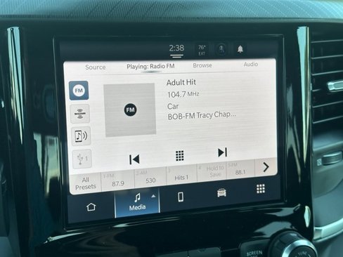 New 2026 RAM 1500 4x4 Crew Cab image 25