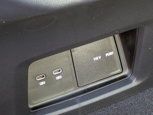 New 2025 Volkswagen Atlas SEL image 26