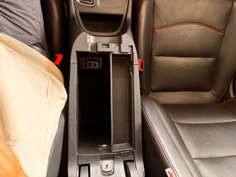 Used 2022 Chevrolet Equinox RS w/ RS Leather Package image 24