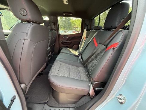 New 2025 Chevrolet Colorado Z71 w/ Technology Package image 20