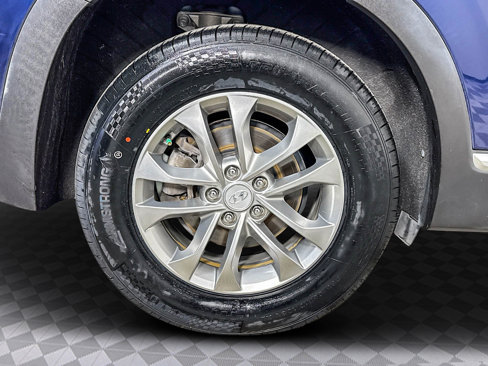 Used 2020 Hyundai Santa Fe SE image 31