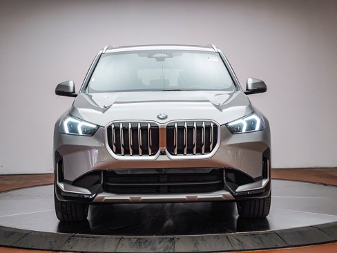 New 2026 BMW X1 xDrive28i w/ Technology Package image 2