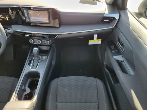 New 2025 Nissan Kicks S w/ Charging Package image 18