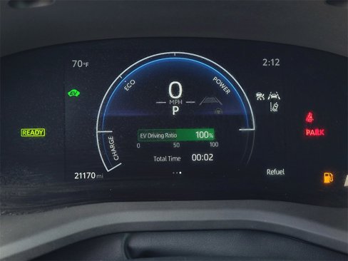 Used 2025 Toyota Camry LE image 24