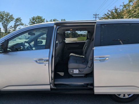 Used 2014 Honda Odyssey EX-L image 15