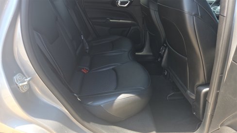 Used 2024 Jeep Compass Latitude w/ Convenience Group image 14