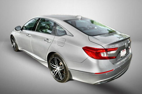 Used 2022 Honda Accord Touring image 4
