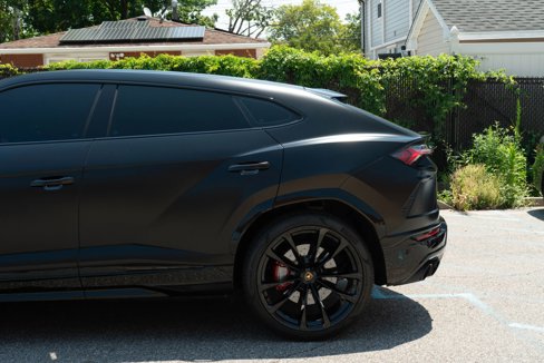 Used 2022 Lamborghini Urus image 17