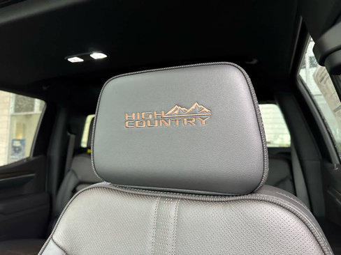 New 2026 Chevrolet Silverado 1500 High Country w/ Midnight Edition image 26