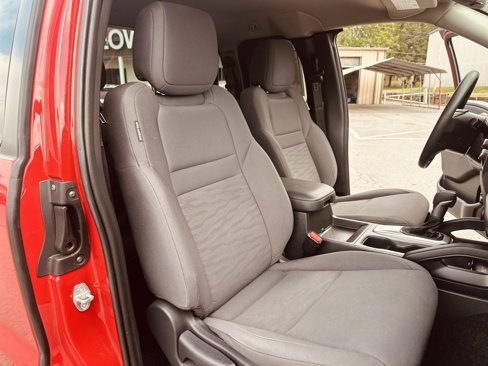 Used 2022 Nissan Frontier S w/ Technology Package image 18