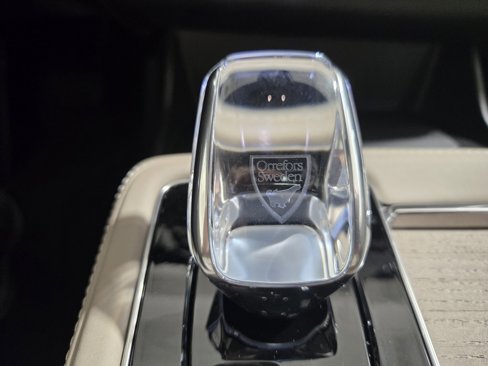 New 2026 Volvo XC90 B5 Plus image 14