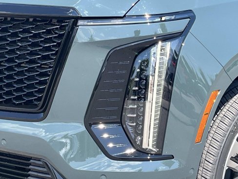 New 2025 Cadillac Escalade Sport image 9