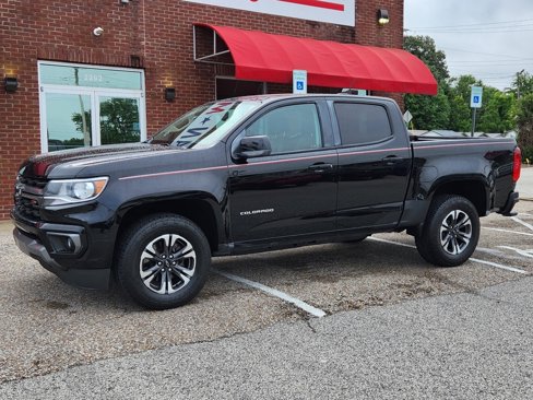 Used 2022 Chevrolet Colorado Z71 image 2