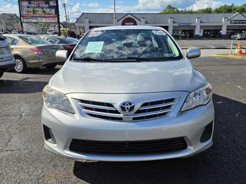 Used 2013 Toyota Corolla LE Special Edition image 2