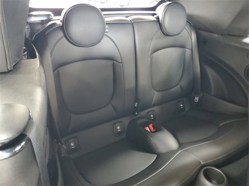 Used 2021 MINI Cooper S image 25