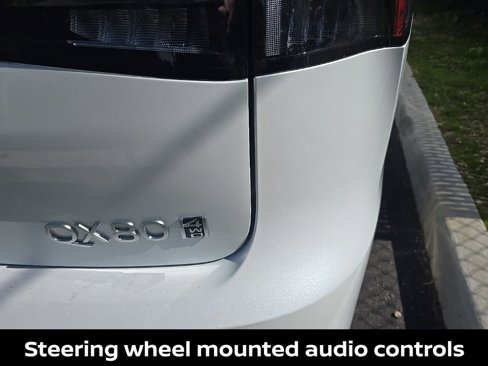 Used 2025 INFINITI QX80 Luxe image 11