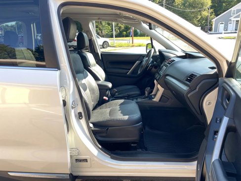 Used 2015 Subaru Forester 2.0XT Touring w/ Eyesight & Navigation System image 13