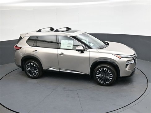 New 2026 Nissan Rogue Platinum image 24