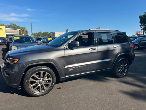 Used 2017 Jeep Grand Cherokee Limited 75th Anniversary image 3