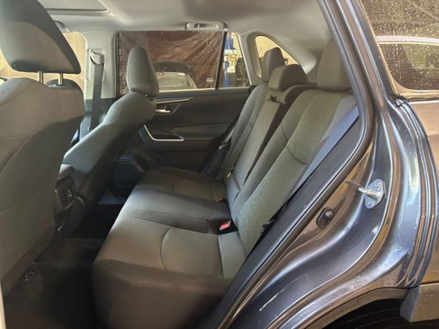 Used 2024 Toyota RAV4 XLE image 37