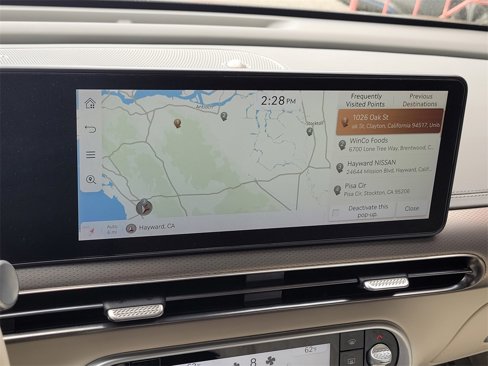 Used 2023 Genesis GV60 Performance image 15