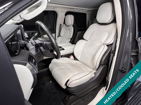 Used 2024 Lincoln Navigator L Black Label image 3