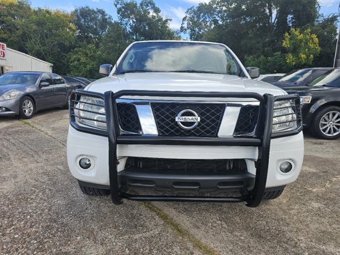 Used 2012 Nissan Frontier SV image 4