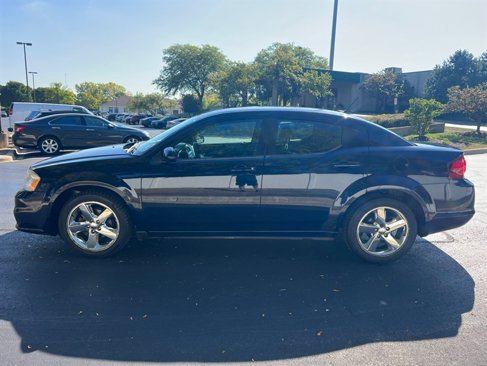 Used 2013 Dodge Avenger SXT w/ Cold Weather Group image 8
