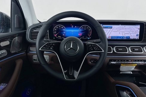 New 2026 Mercedes-Benz GLS 450 4MATIC image 4