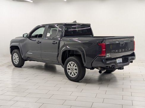 New 2025 Toyota Tacoma SR image 2