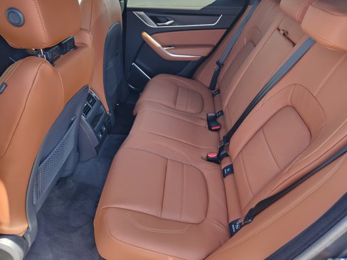 New 2026 Jaguar F-PACE R-Dynamic S image 15