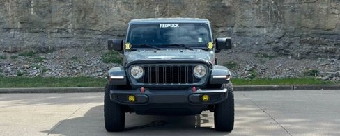 Used 2024 Jeep Gladiator Sport image 5