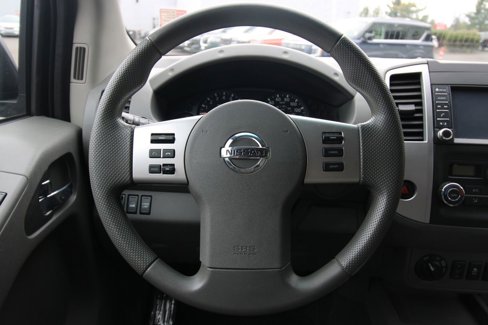 Used 2021 Nissan Frontier SV image 10