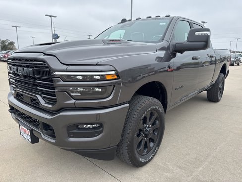 New 2026 RAM 2500 Laramie w/ Night Edition image 31