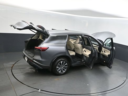 Certified 2025 INFINITI QX60 Pure image 52