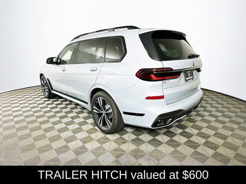 New 2026 BMW X7 M60i w/ Executive Package image 6