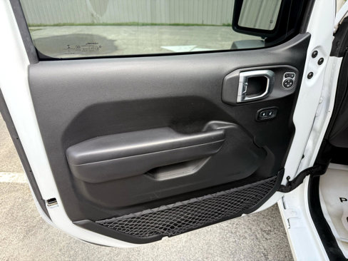 Used 2020 Jeep Wrangler Unlimited Sport image 24