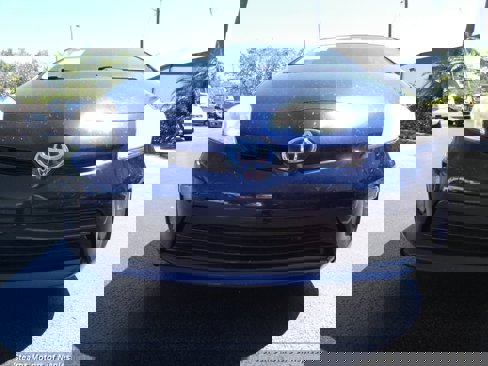 Used 2015 Toyota Prius Two image 4