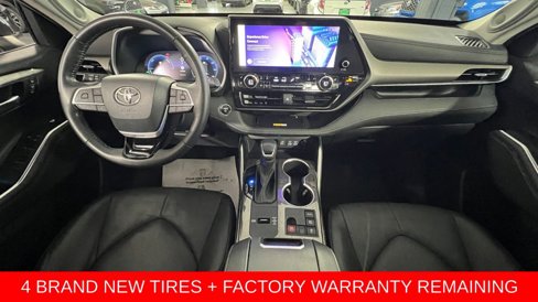 Used 2023 Toyota Highlander Limited image 25