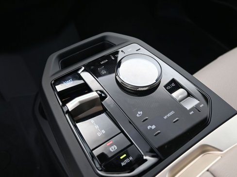 New 2026 BMW iX xDrive45 image 12