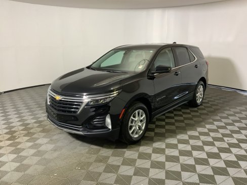 Used 2024 Chevrolet Equinox LT w/ LPO, Floor Liner Package image 14