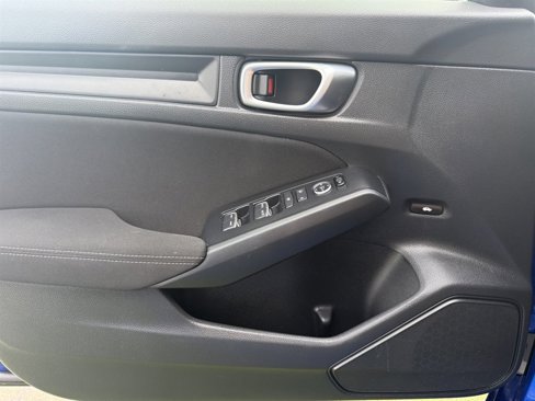 Used 2023 Honda Civic Sport image 25