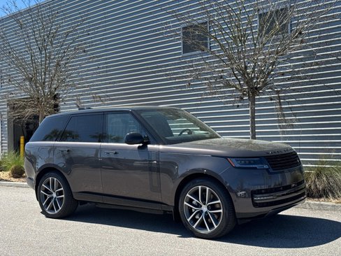 New 2025 Land Rover Range Rover SE image 7