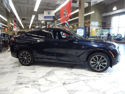 Used 2025 BMW X6 xDrive40i image 4